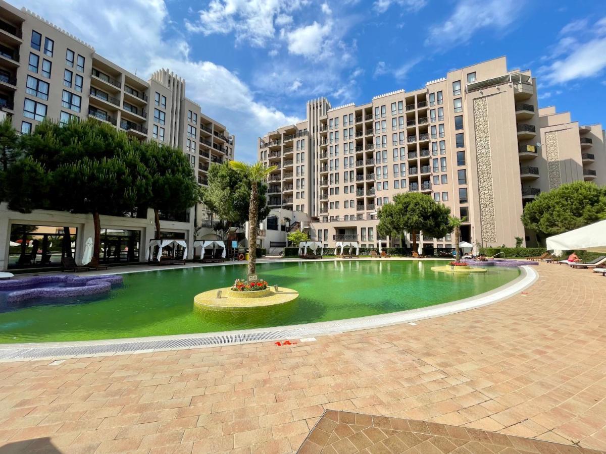 Royal Beach Apartments - 5M To Pool, 100M To Beach Sunny Beach Exterior foto